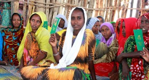 Flickor i Etiopien har fått bankböcker med en flicka som heter Kadiga längst fram