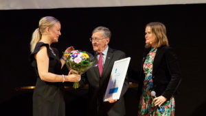 Torsten Larsson fick i oktober motta utmärkelsen Årets FN-supporter. Foto: Svenska FN-förbundet.